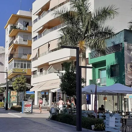 Modern In The Center Of San Pedro De Alcantara, Апартаменти Марбелья