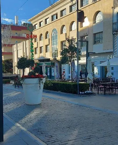 Modern In The Center Of San Pedro De Alcantara, マルベーリャ
